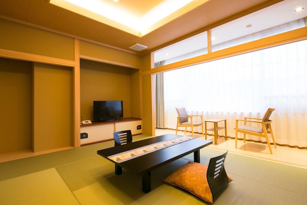Hotel Shiroyama Yugawara Exterior photo