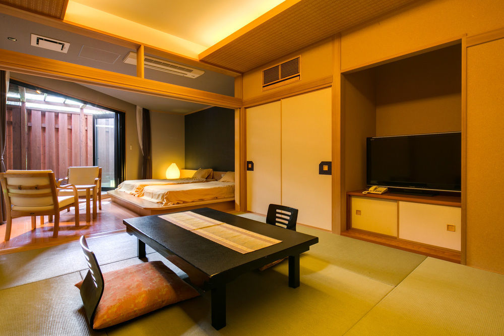 Hotel Shiroyama Yugawara Exterior photo