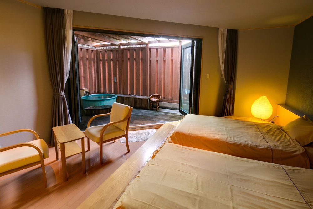 Hotel Shiroyama Yugawara Exterior photo